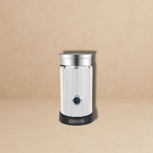 Mousseur à lait chaud et froid blanc